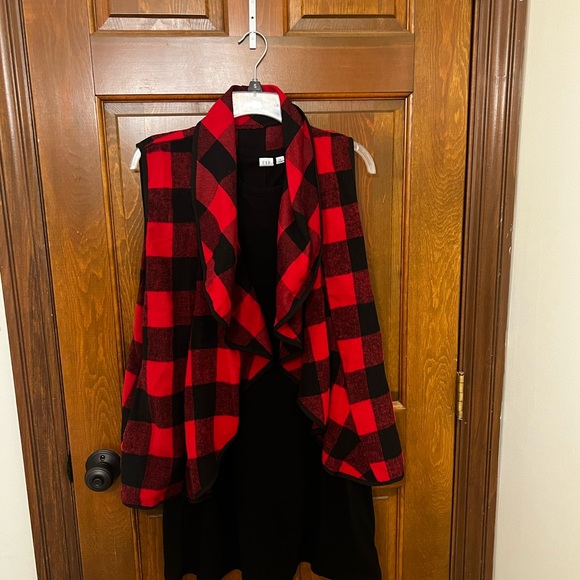 GAP Knit Little Black Dress - Picture 3 of 3